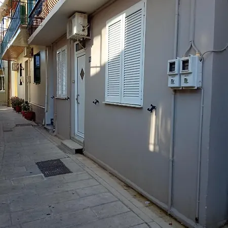 K & M * Λευκάδα